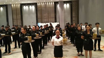 培訓是為了更好地服務(wù)--新都大酒店6月份培訓記錄